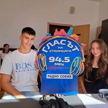 Представители на Спортно училище с участие в неделната програма на радио София - Радиокафе